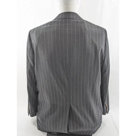 Indochino Bespoke NWT Gray Pinstripe Blazer Sport Coat‎ Two Button 100% Wool 42R
